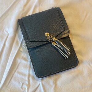 Chic Black Textured Crossbody Bag with Tassel